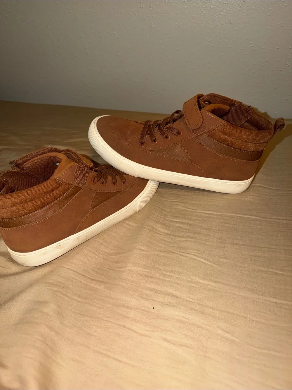 Cat & Jack Brown High-Top Kids Sneakers